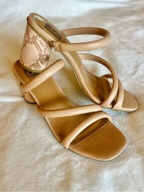 Dolce Vita Tan Strappy Block-Heel Sandals with Snakeskin Accent - Women’s 7.5